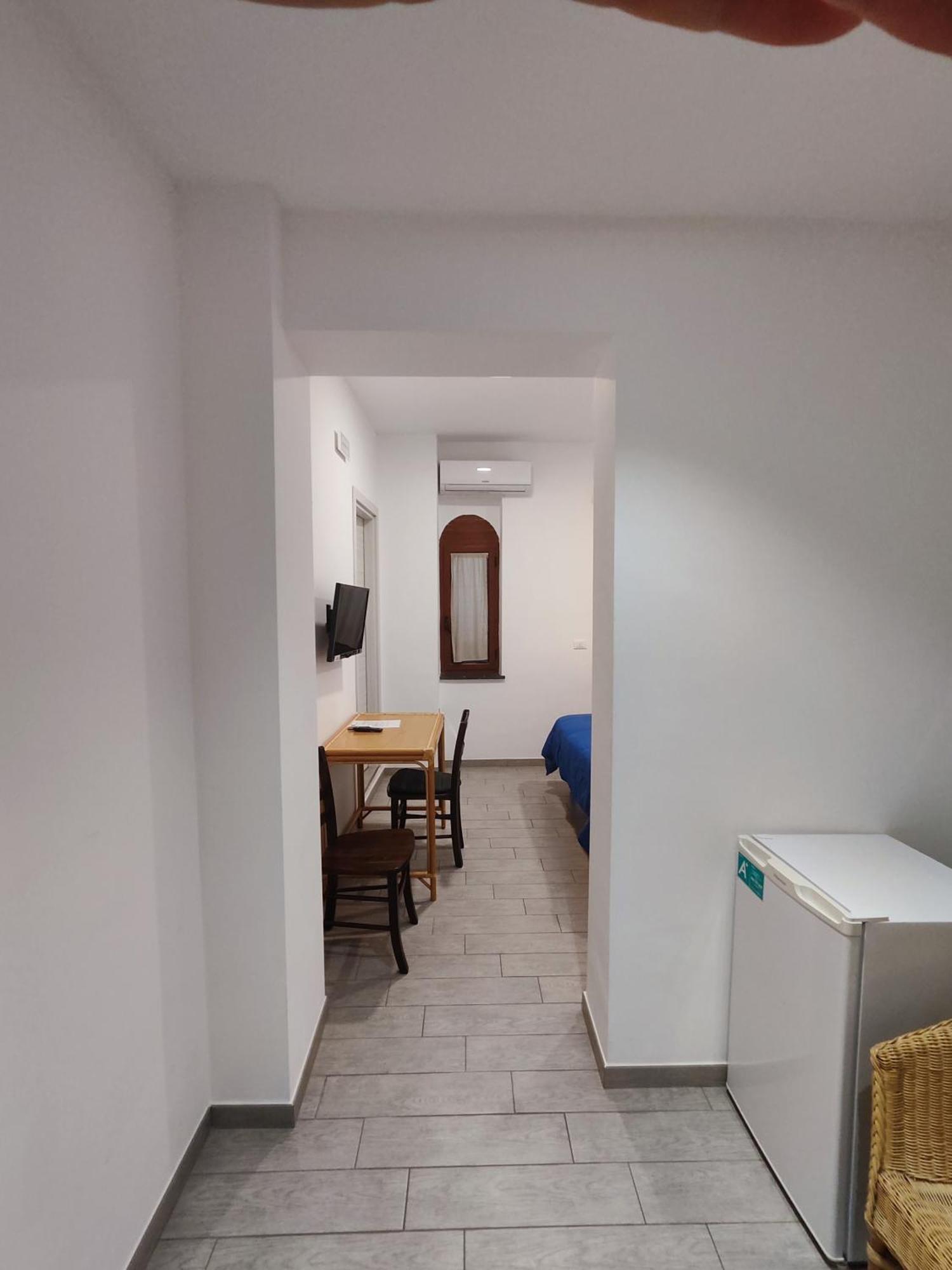 Hotel Faraglione 2*